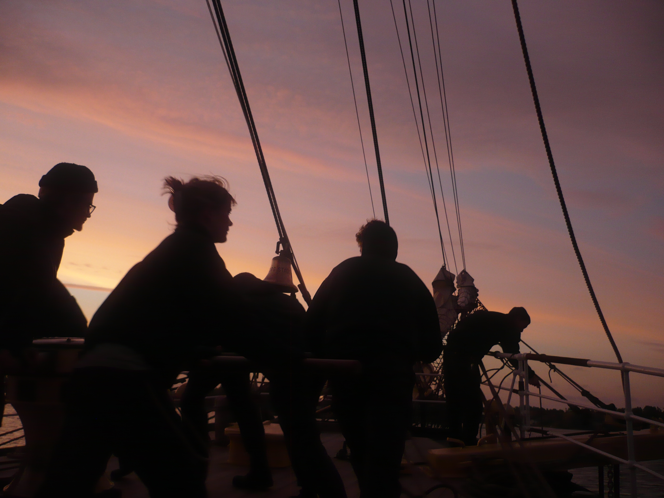 Anker trækkes op en tidlig morgen 2 - P1090146.JPG